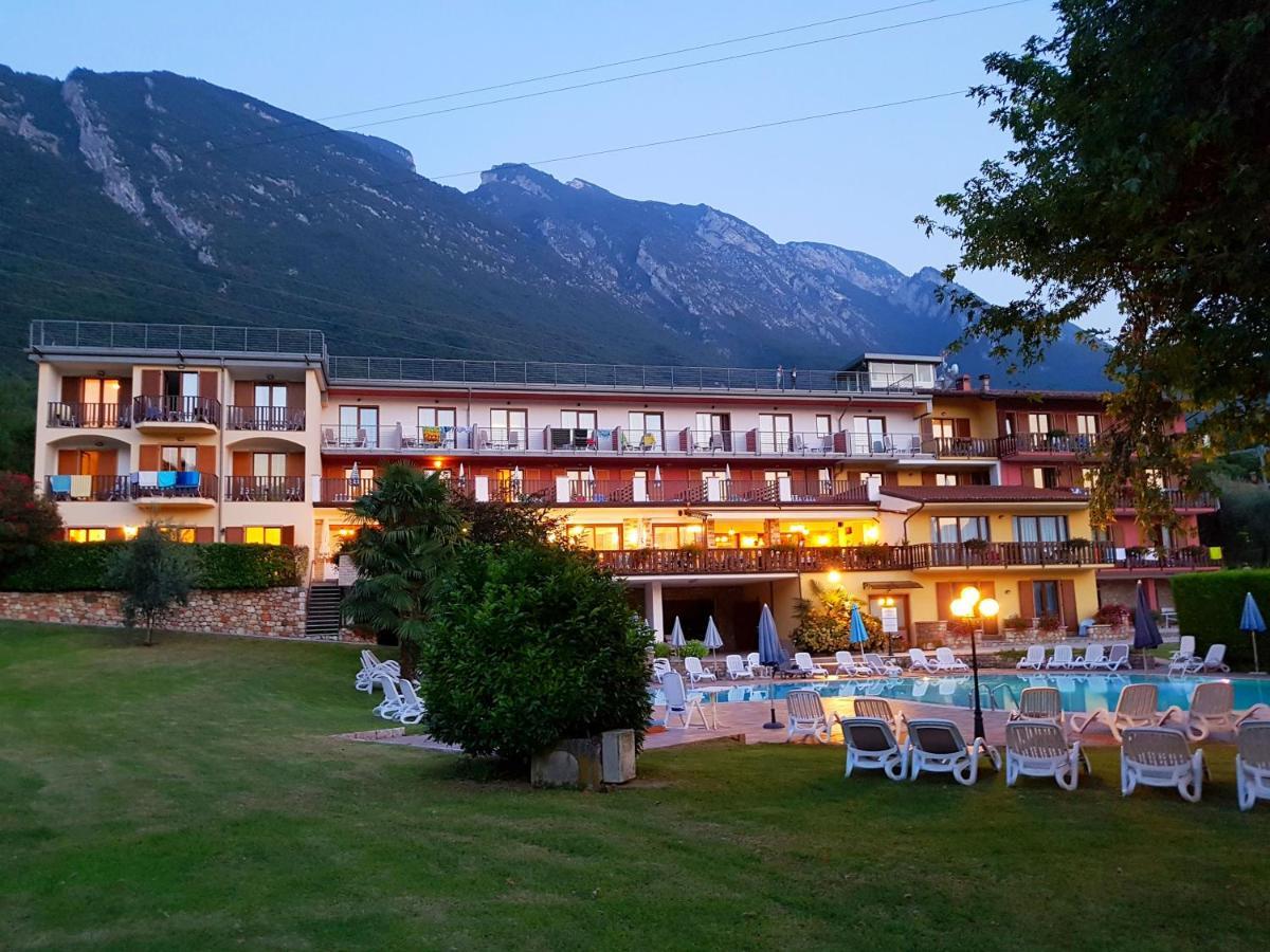 Park Hotel Val Di Monte ***S Malcesine Ngoại thất bức ảnh