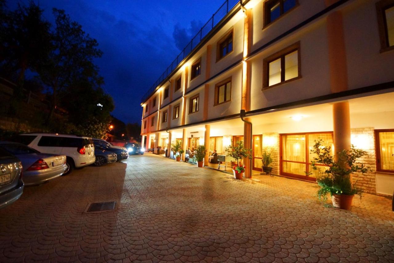 Park Hotel Val Di Monte ***S Malcesine Ngoại thất bức ảnh